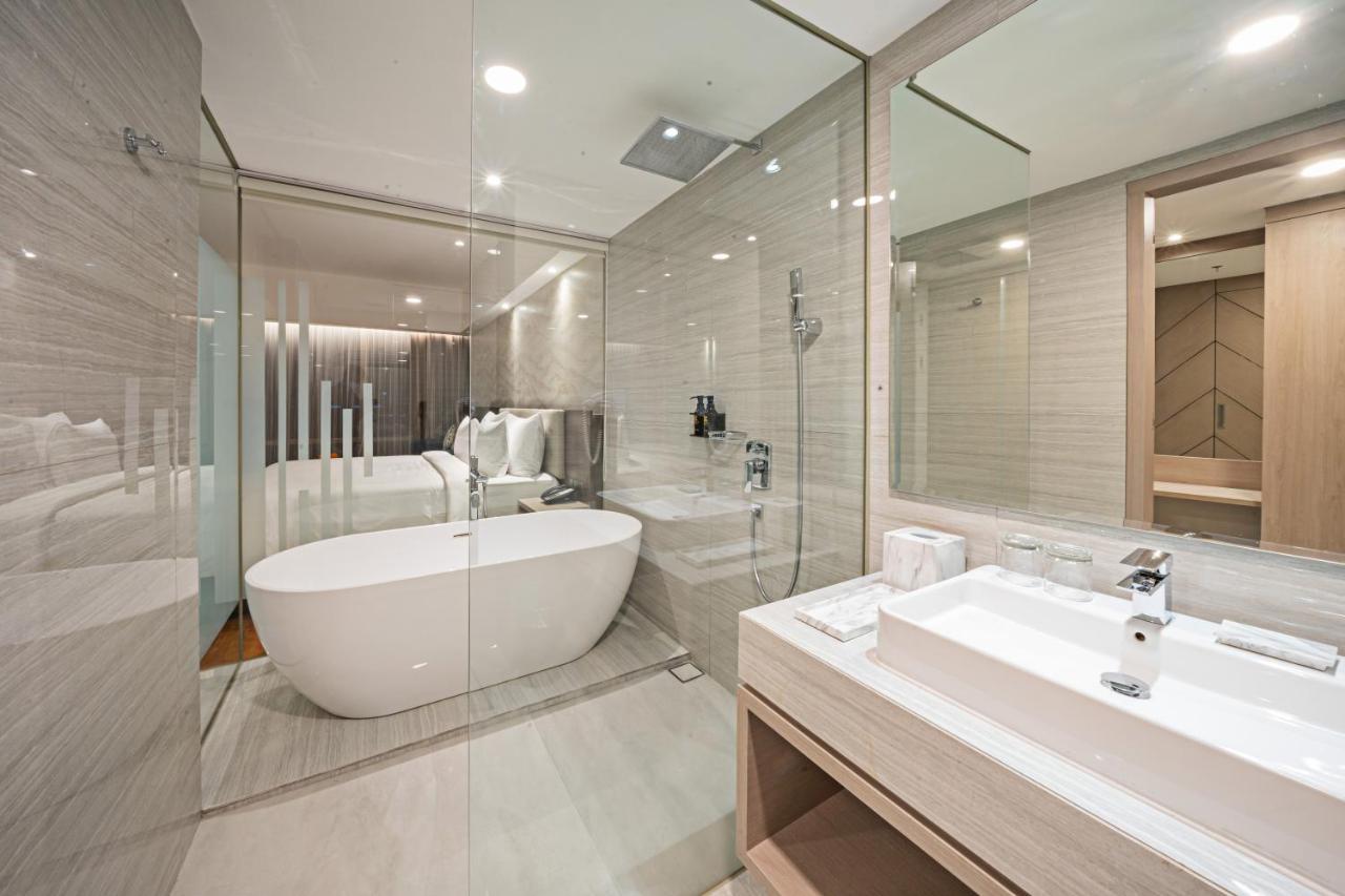 Platinum Hotel Tunjungan Surabaya Ngoại thất bức ảnh