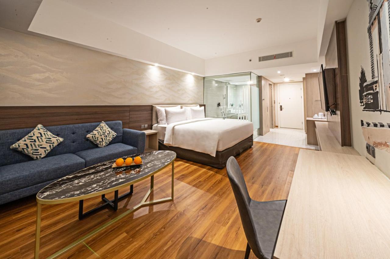 Platinum Hotel Tunjungan Surabaya Ngoại thất bức ảnh