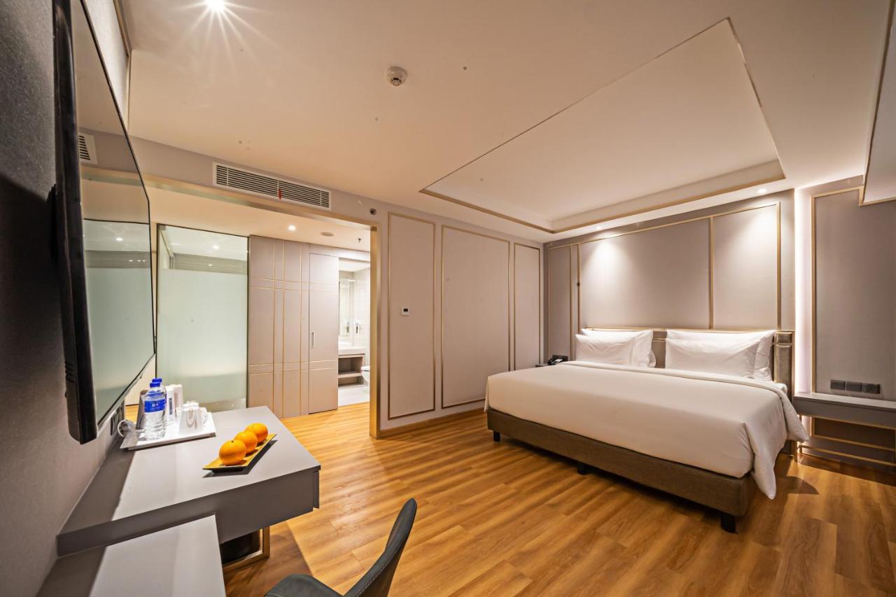 Platinum Hotel Tunjungan Surabaya Ngoại thất bức ảnh