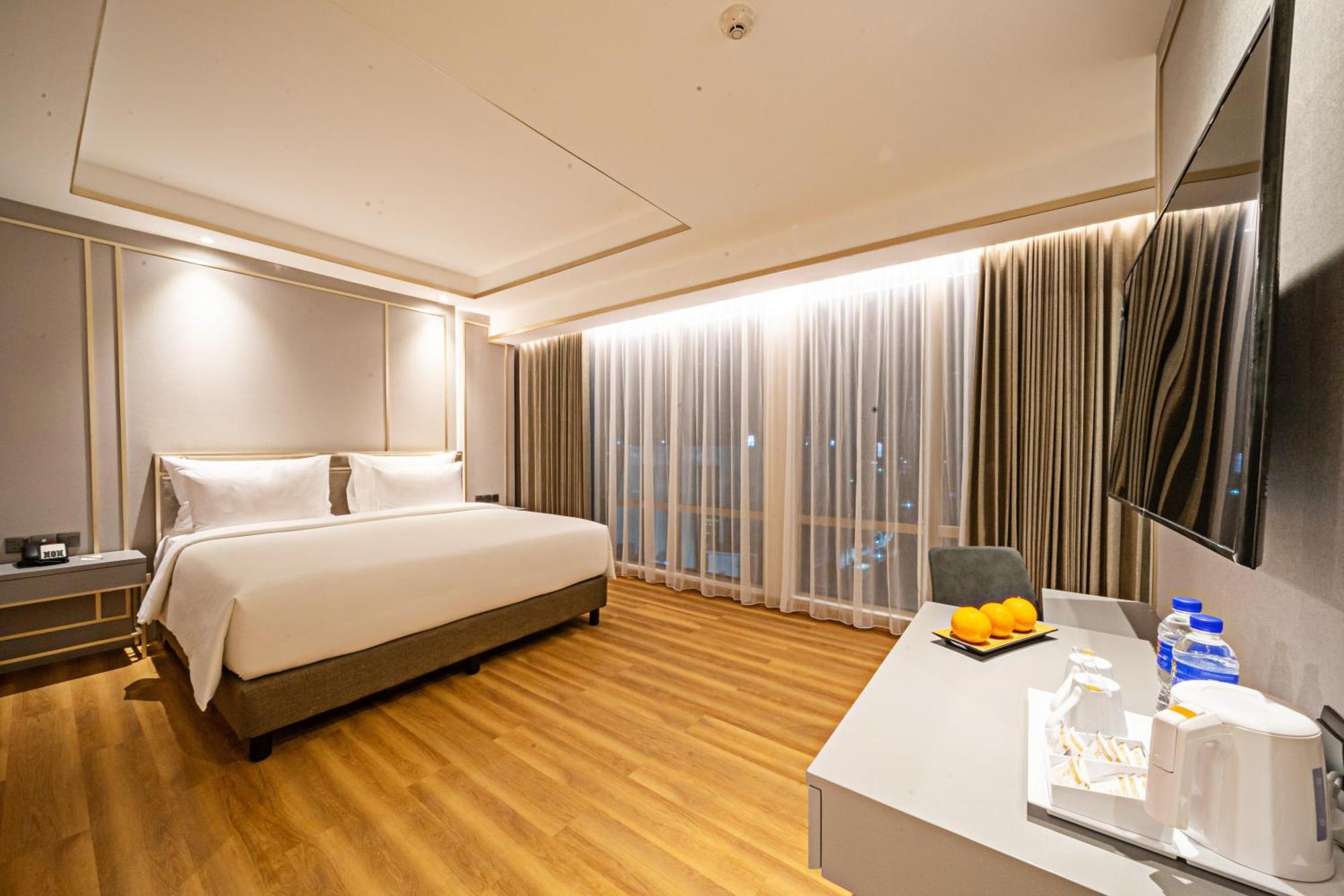 Platinum Hotel Tunjungan Surabaya Ngoại thất bức ảnh