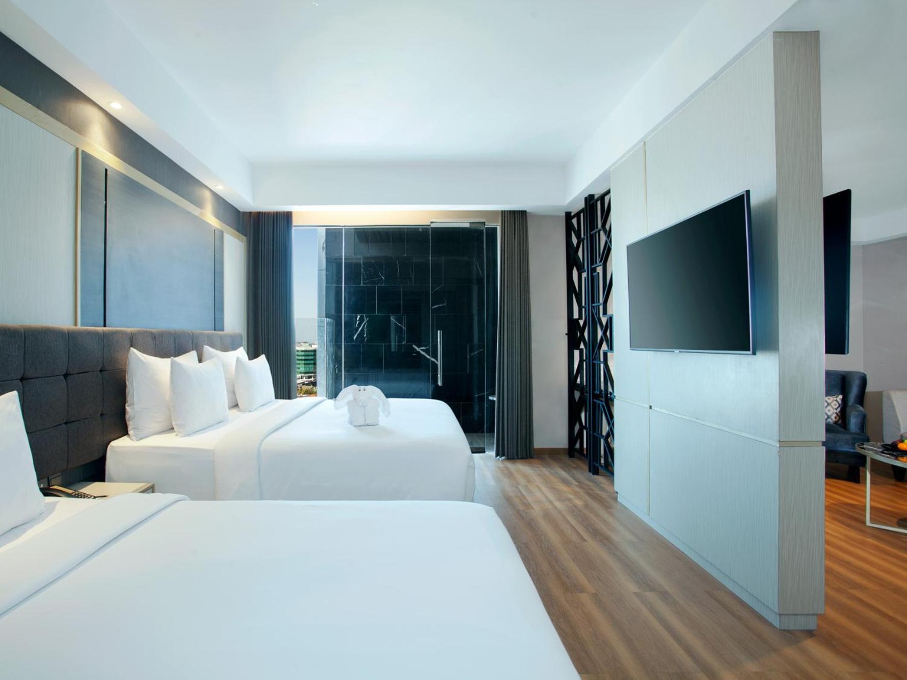 Platinum Hotel Tunjungan Surabaya Ngoại thất bức ảnh