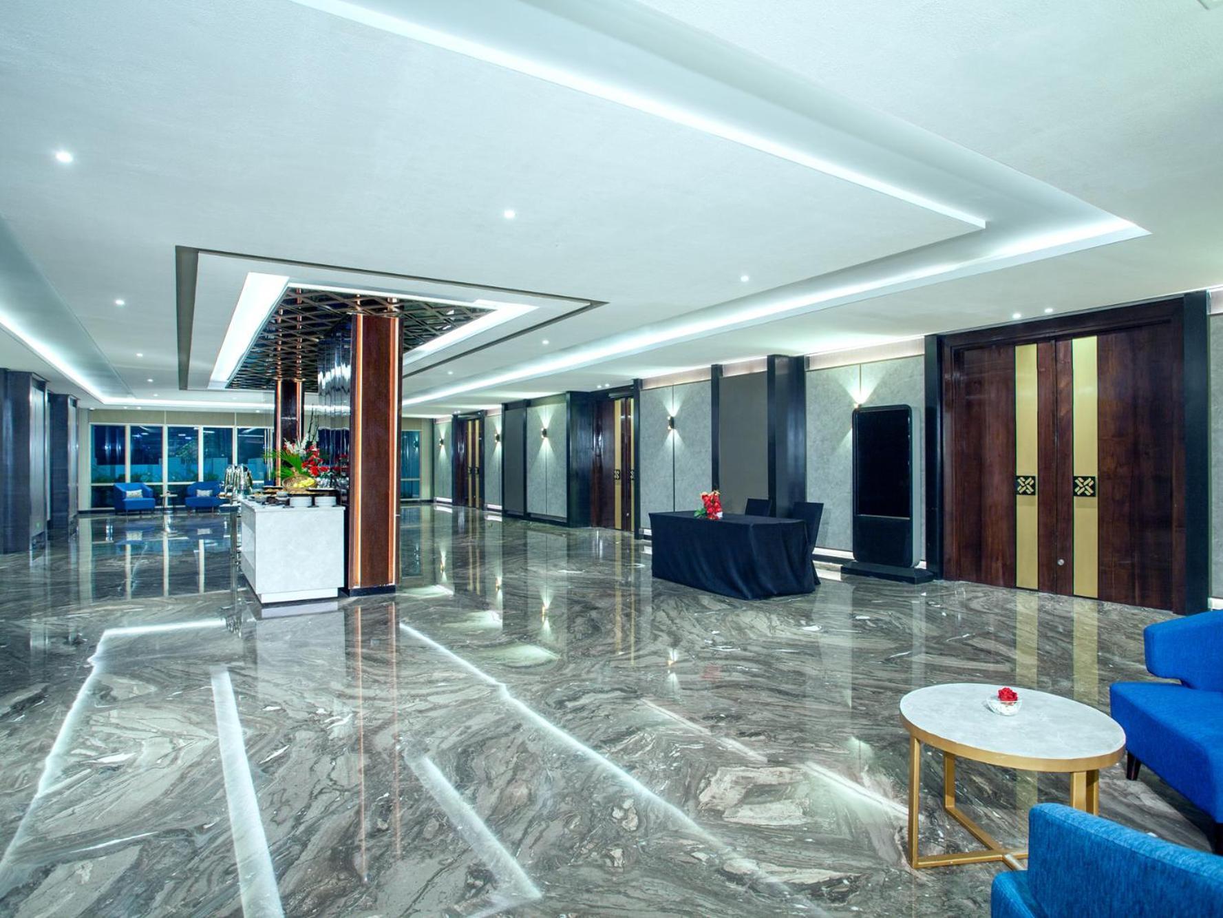 Platinum Hotel Tunjungan Surabaya Ngoại thất bức ảnh