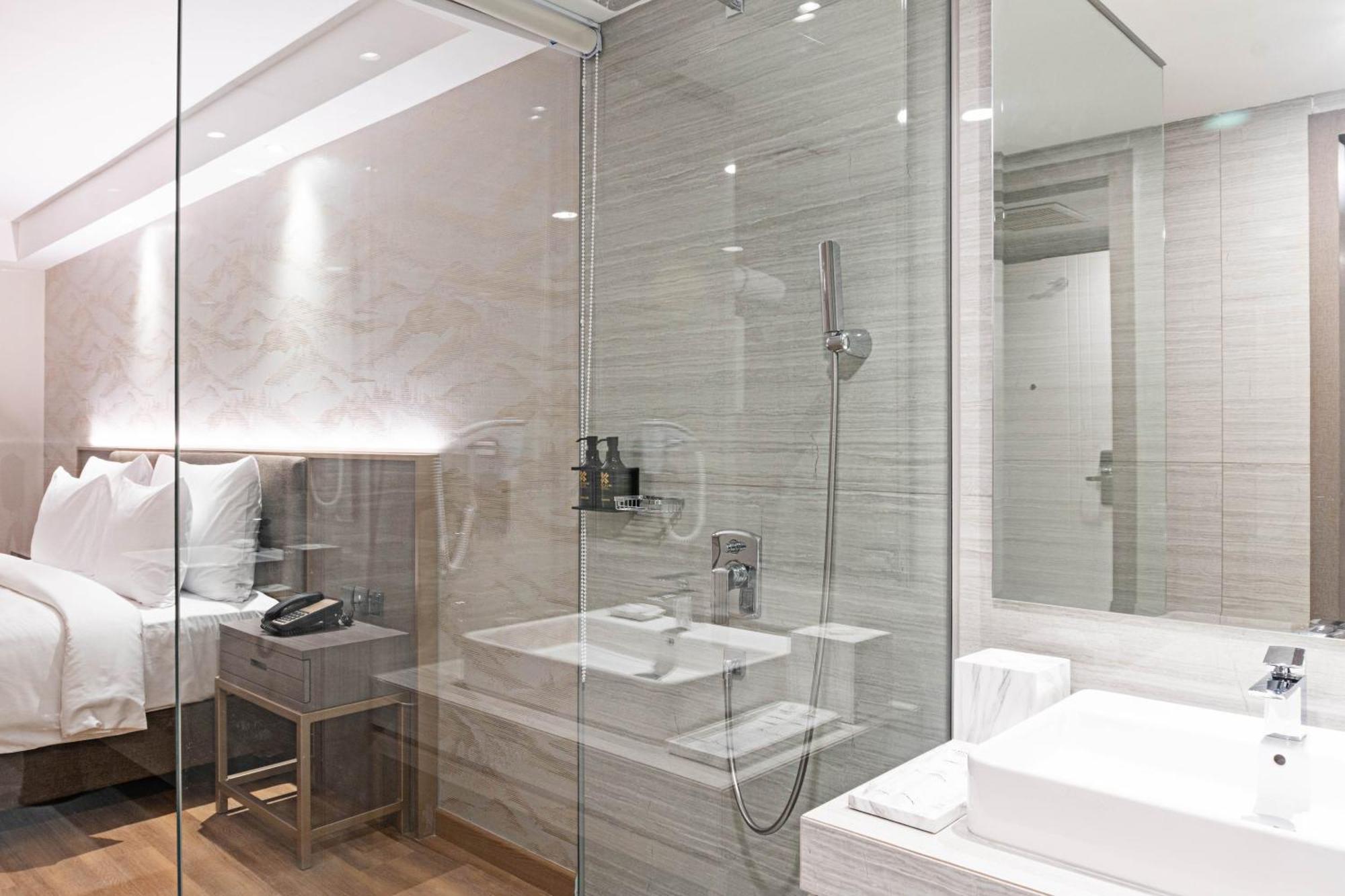 Platinum Hotel Tunjungan Surabaya Phòng bức ảnh