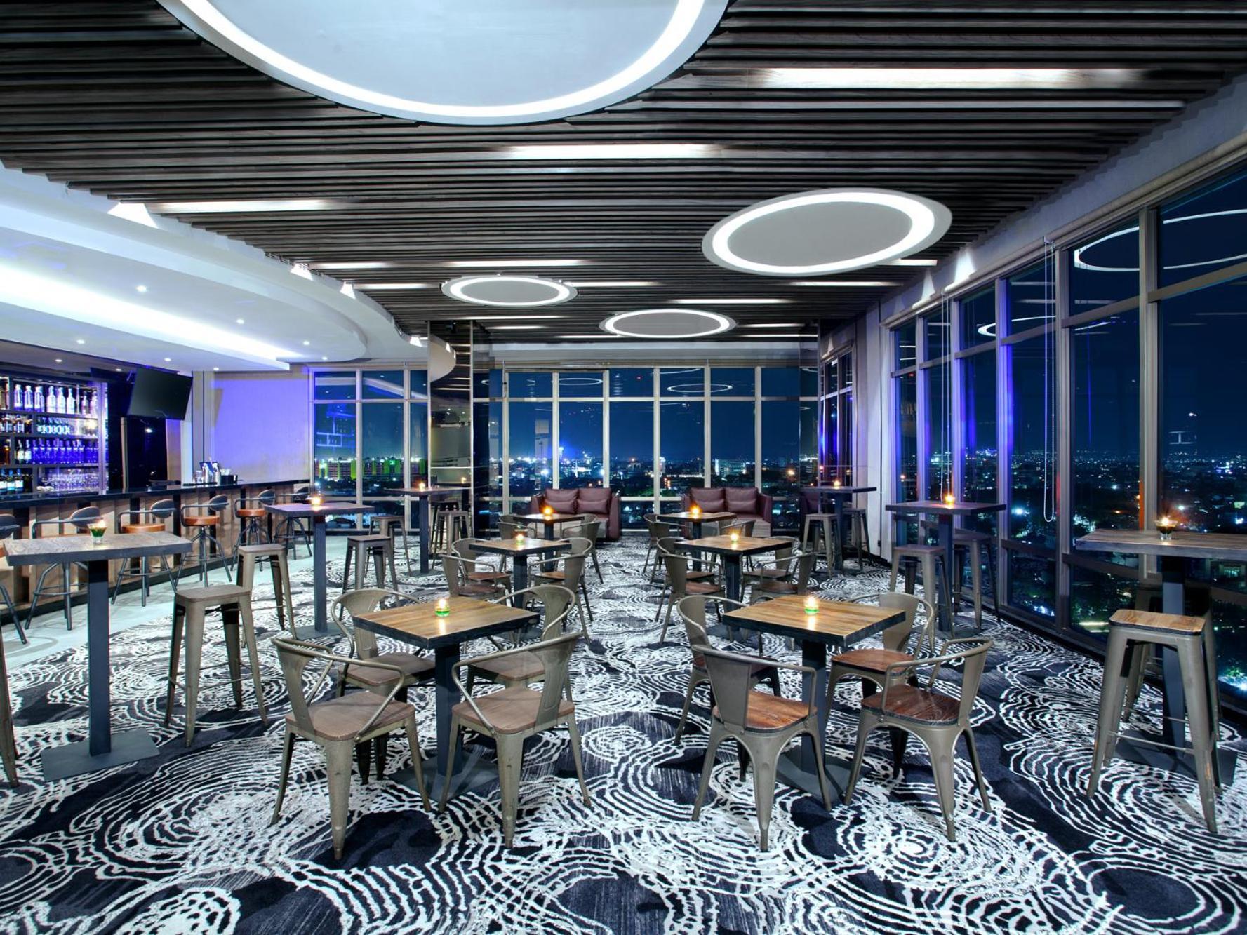 Platinum Hotel Tunjungan Surabaya Ngoại thất bức ảnh